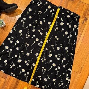 VTG midi floral skirt